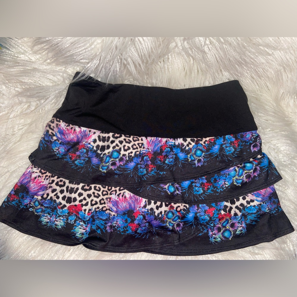 LUCKY IN LOVE BLACK LEOPARD JUNGLE PRINT TENNIS PICKLEBALL GOLF SKORT WOMEN SZ S